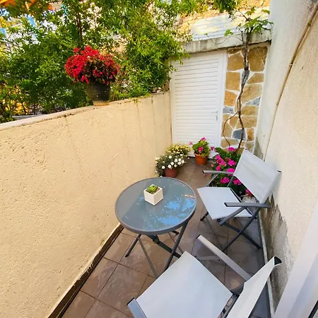 Residenca Sarande